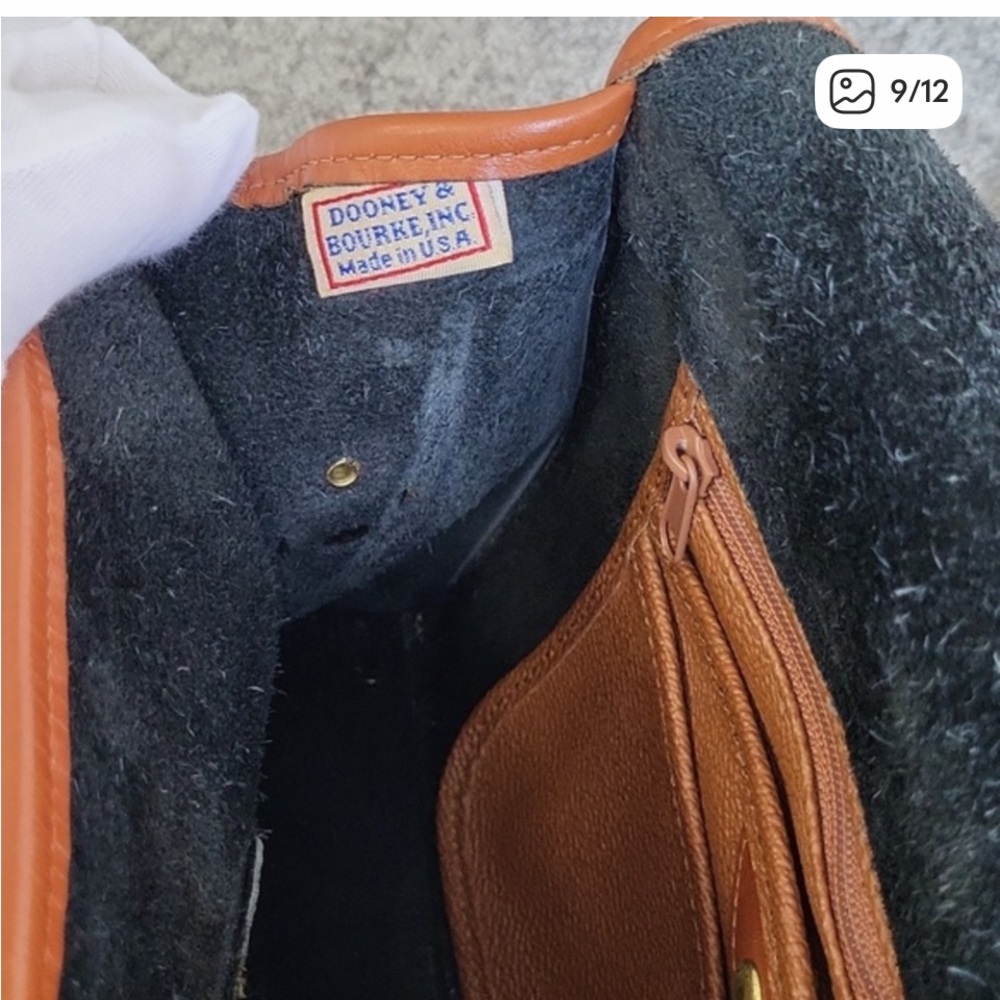 Vintage Dooney & Burke Black Arrowhead Essex Leather Bag s/n AO 400022 - Picture 7 of 13